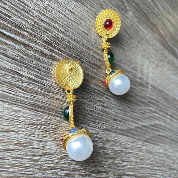 VintageāstyleāearringsāN3 - Picture 4 of 4